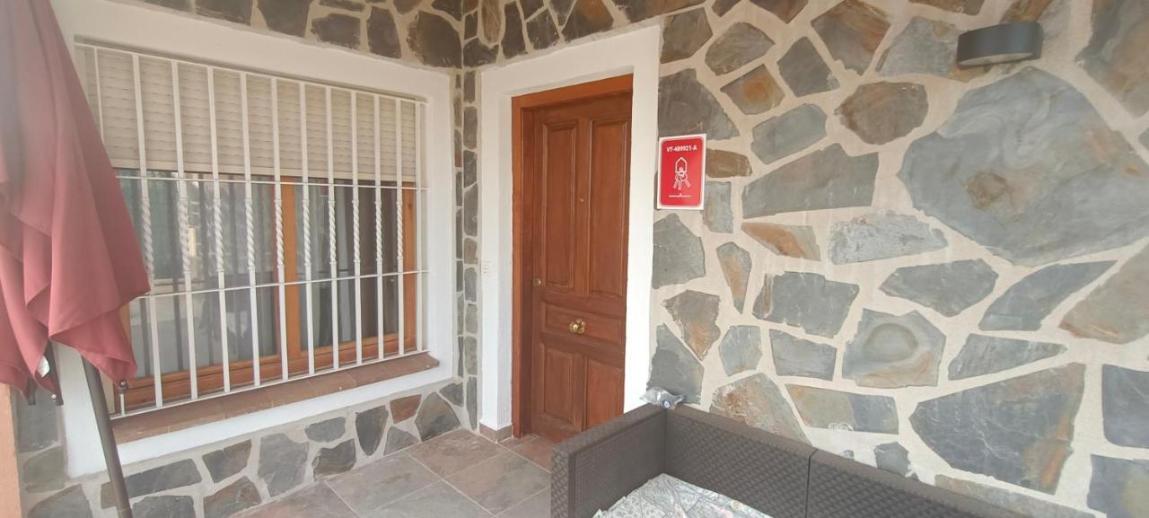 Aisha House Villa Relleu Luaran gambar